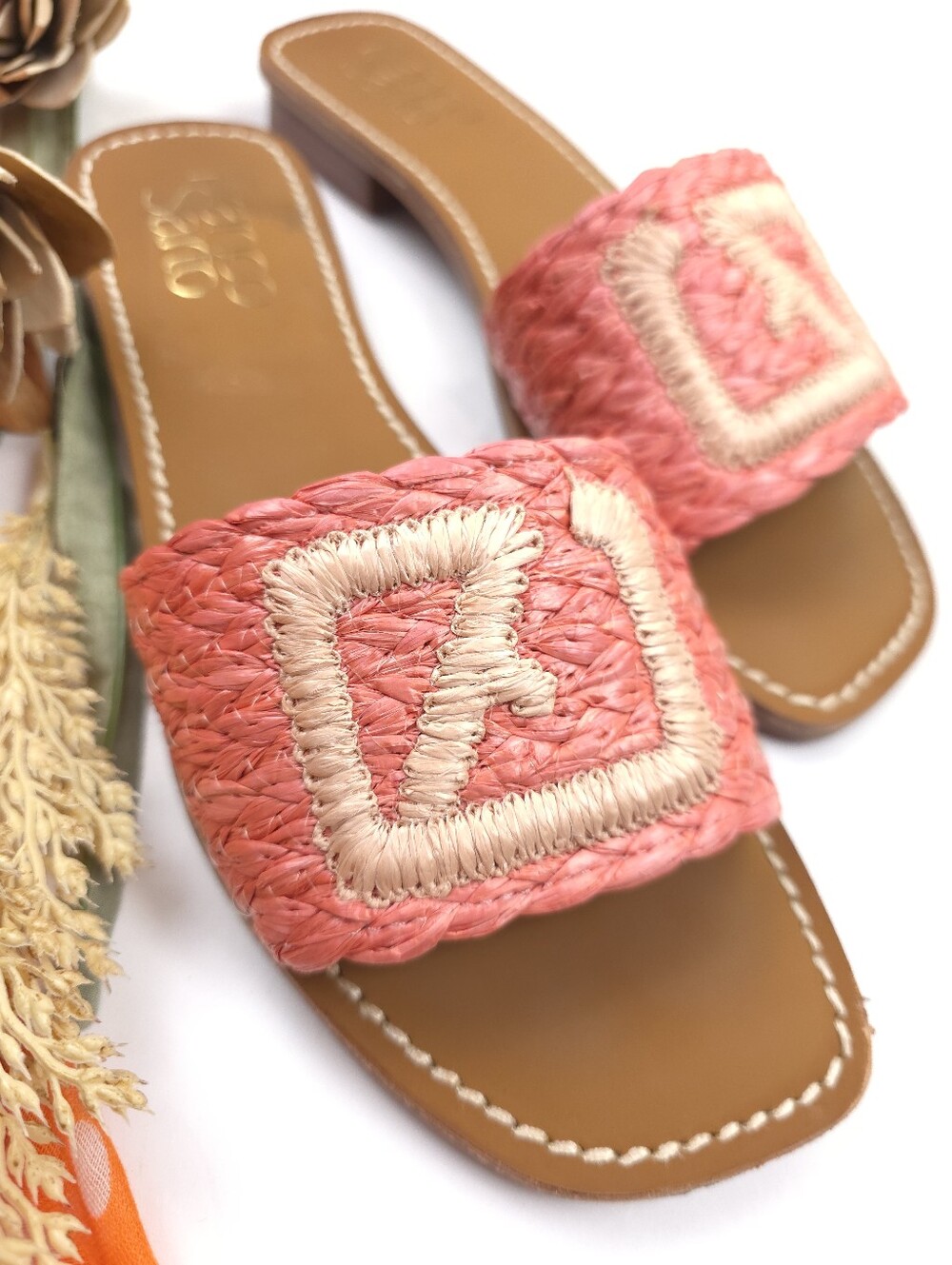 Franco Sarto Coral Braided Slide Sandals with Cream Stitching Sz 9.5